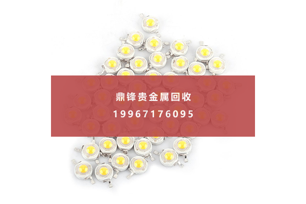 การรีไซเคิลลูกปัดโคมไฟ LED.png
